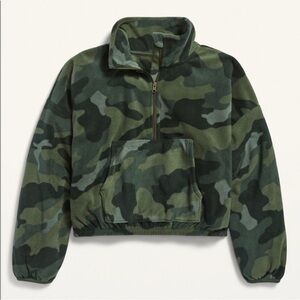 Old Navy Go-Warm Camo Fleece Half Zip Pullover | Girls 8